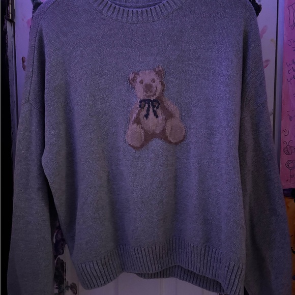 Hollister Sweaters - Hollister Gray Sweater with Bear Motif
